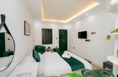 Habitación Superior Deluxe doble o con 2 camas individuales — Mellow Train Street Hanoi